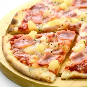 Pizza Tradicional Hawaiiana b_1