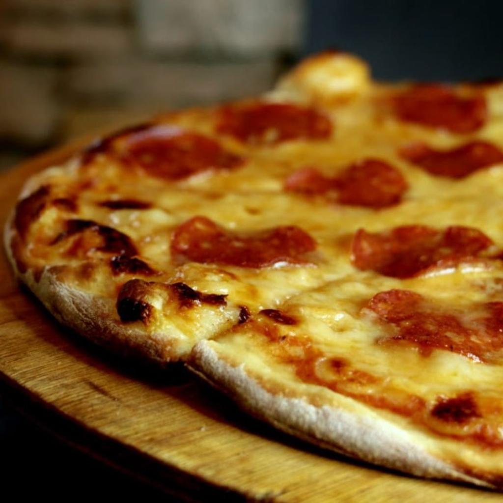 Pizza Pepperoni b - Pepper Gourmet