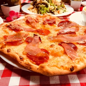 Pizza Española b_1